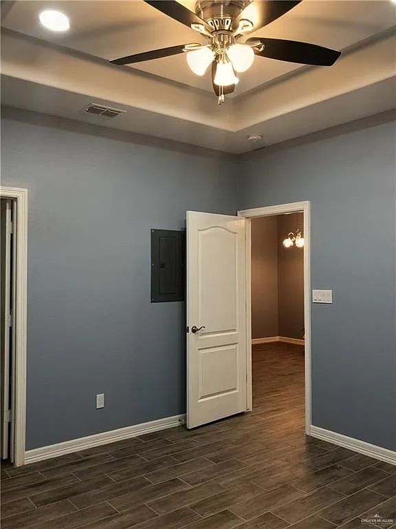 1 bed, 1.5 bath, 950 sqft, $950 — Photo 4