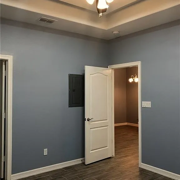 4012 Hawthorne Ave #3 — Photo 4