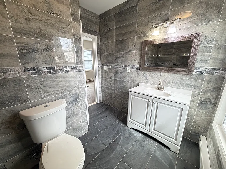 2026 Hertel Ave #4 — Photo 14