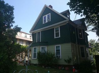 8 Peverell St, Dorchester, MA 02125