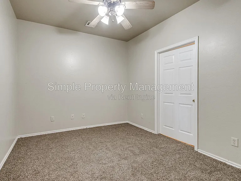 14625 Gilbert St #C — Photo 8