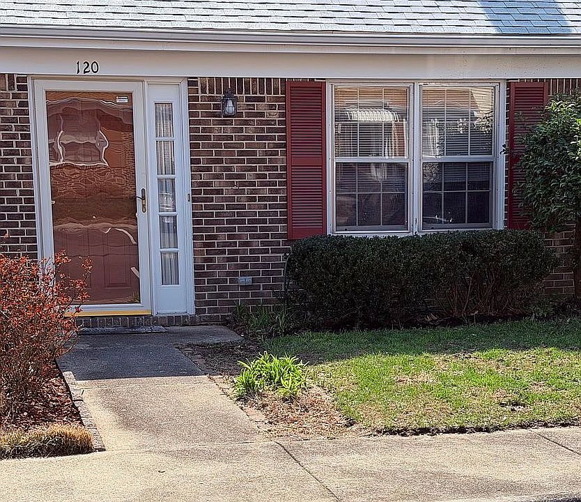 1st image of 120 Briarwood Pl
