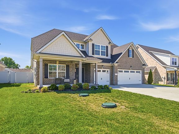 3rd image of 417 Sophie Hill Ct