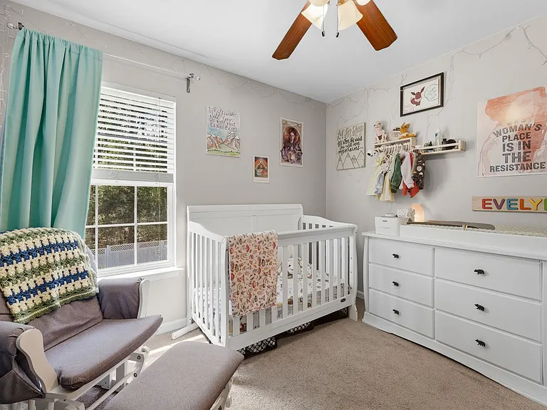 177 Old Pond Cir — Photo 18
