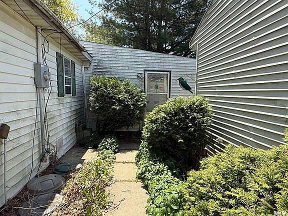 4th image of 409 & 411 1st St