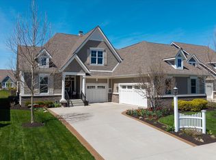 15150 Mooring Cir E, Carmel, IN 46033