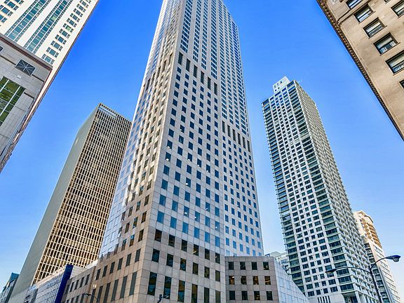 2nd image of 950 N Michigan Ave #31D