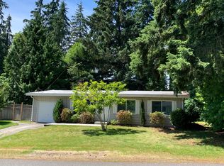 19359 1st Ave NW, Shoreline, WA 98177