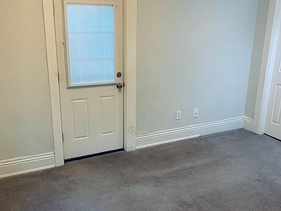 4th image of 53 Elmwood Ave #7