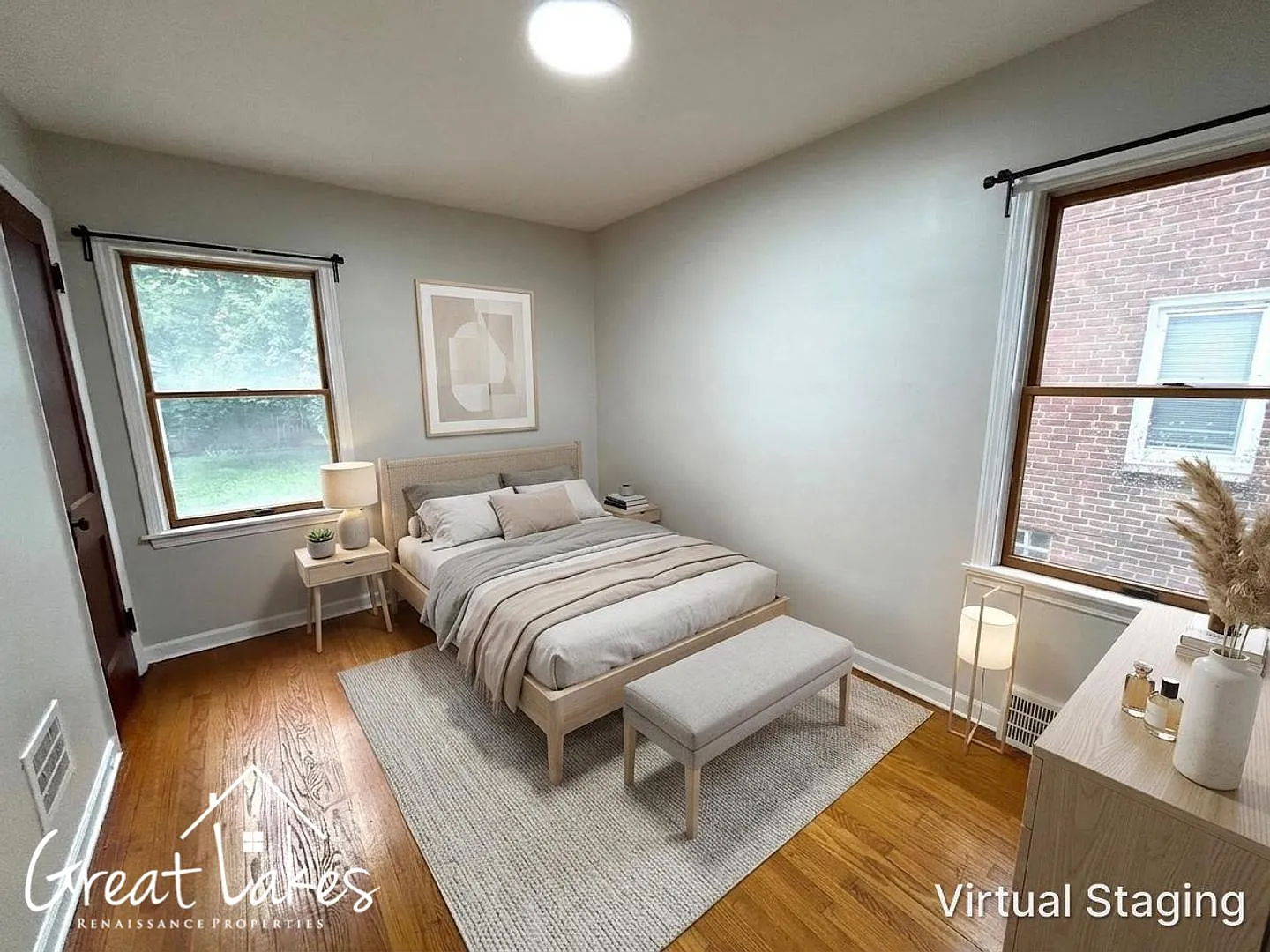 Charming 2 Bedroom 1 Bathroom now available for rent! — Photo 4