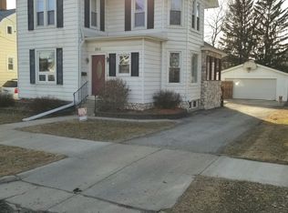 308 S 9th St, Watertown, WI 53094