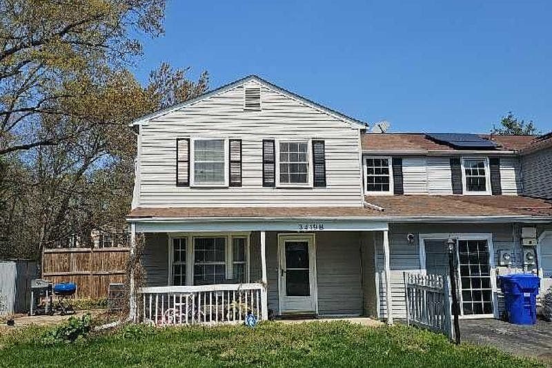 1st image of 3419 Walnut Ct Unit B