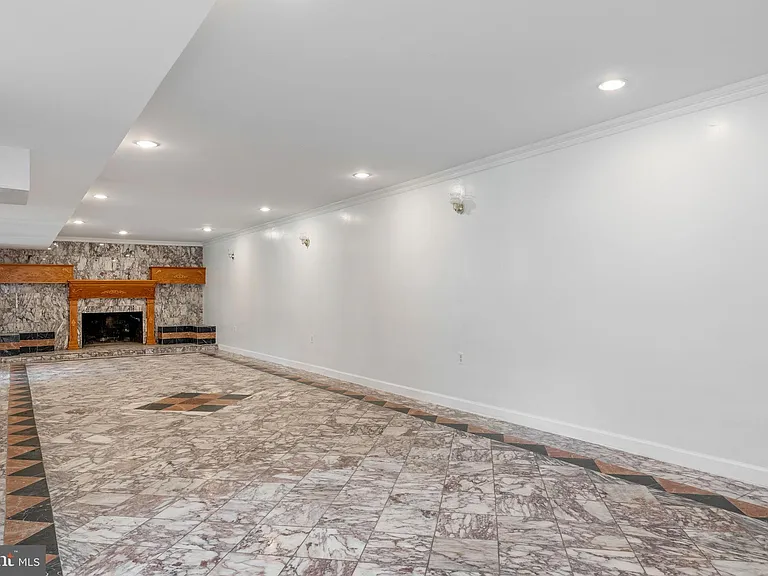 11325 Bacon Race Rd — Photo 36
