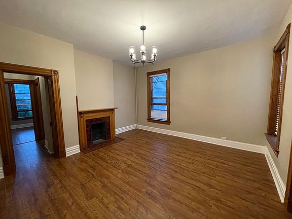 Large living room - Lots of character, original historic trim