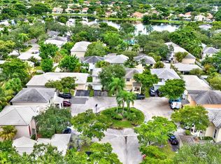 866 NW 99th Ave, Fort Lauderdale, FL 33324