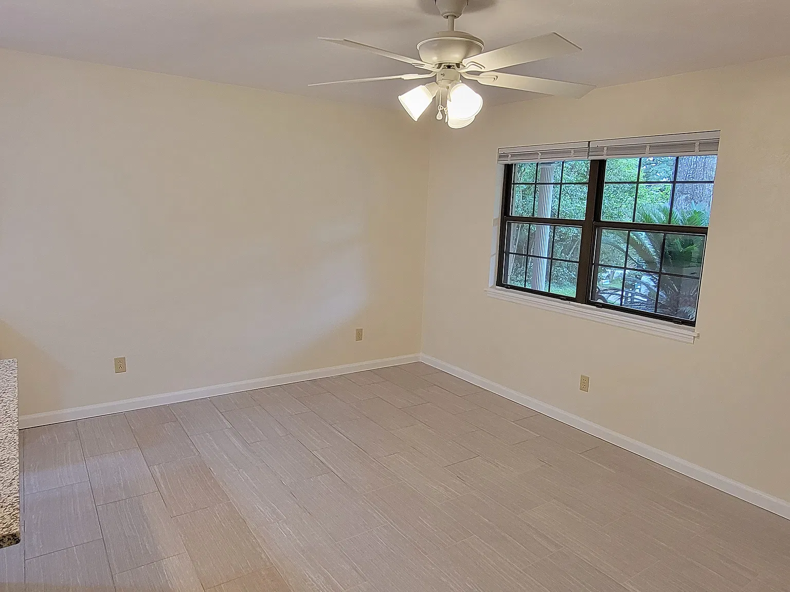 1 bed, 560 sqft, $1,275 — Photo 3