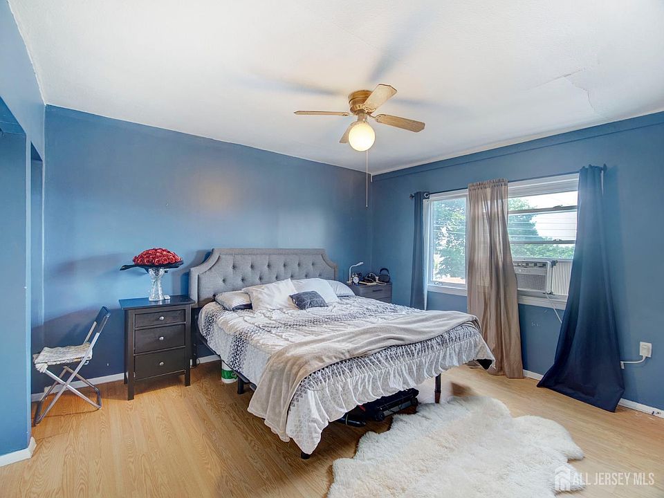 2nd image of 114 Hackensack Ave
