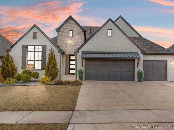 6301 N 24th St, Broken Arrow, OK 74014