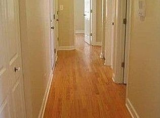 4856 W Henderson St APT 3, Chicago, IL 60641