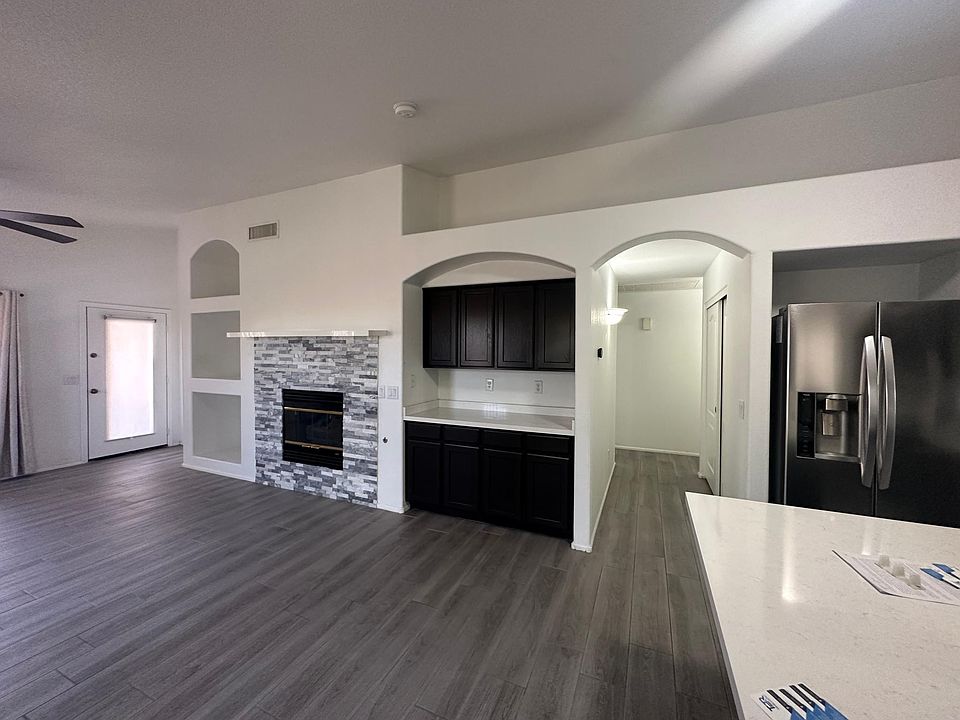 1st image of 20702 N 38th St