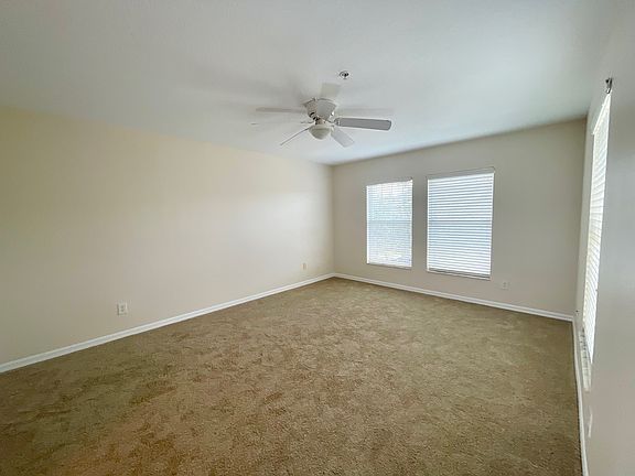 3rd image of 2044 Cypress Bay Blvd