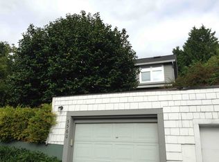 5560 29th Ave NE, Seattle, WA 98105