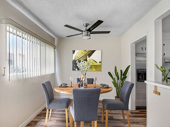 4th image of 14929 Dickens St APT 14