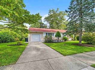 608 Yarmouth Ave, Absecon, NJ 08201
