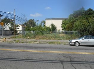 259-261 Littleton Ave, Newark, NJ 07103