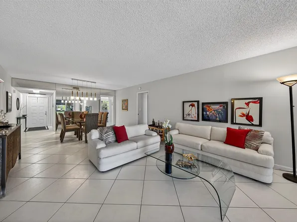808 Cypress Boulevard #203, Pompano Beach, FL 33069