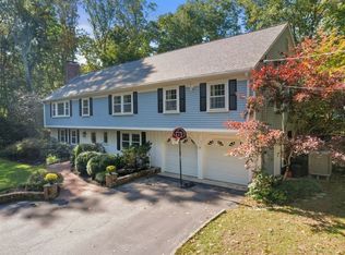 25 Rocky Brook Rd, Dover, MA 02030