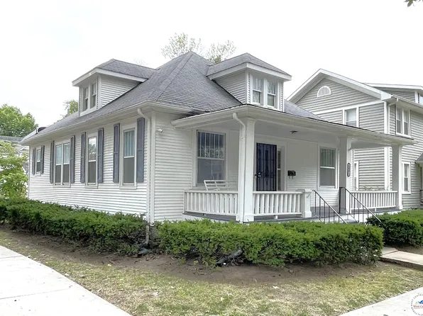 1001 W 7th St, Sedalia, MO 65301