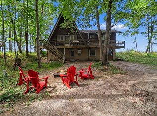 4712 W Fox Farm Rd, Manistee, MI 49660