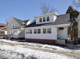 1639 Holmes Ave, Racine, WI 53405