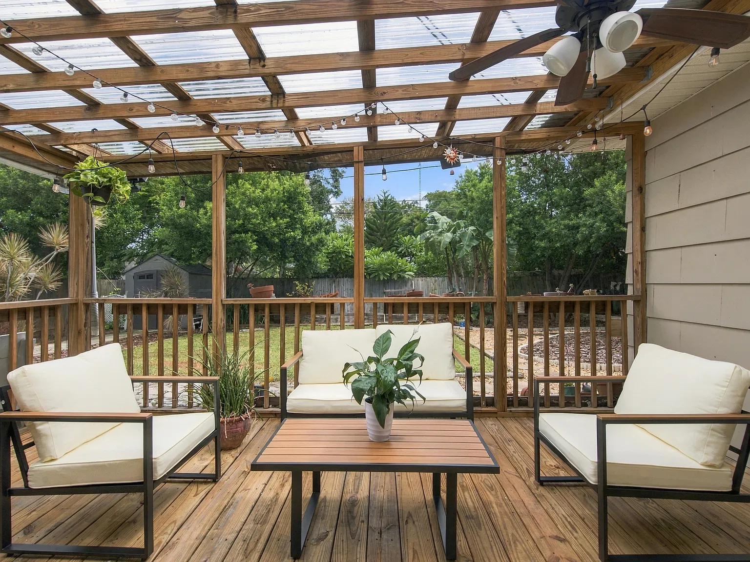 3 bed, 1195 sqft, $4,000 — Photo 3