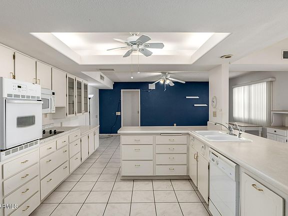 3rd image of 18415 N PALO VERDE Drive