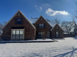 6296 Queens College Dr, Arlington, TN 38002