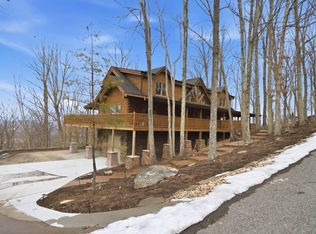352 Wildwood Rdg, Caldwell, WV