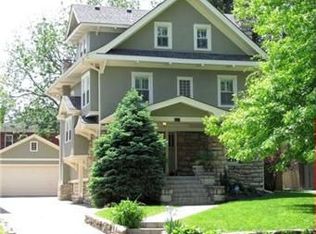 417 W 59th St, Kansas City, MO 64113