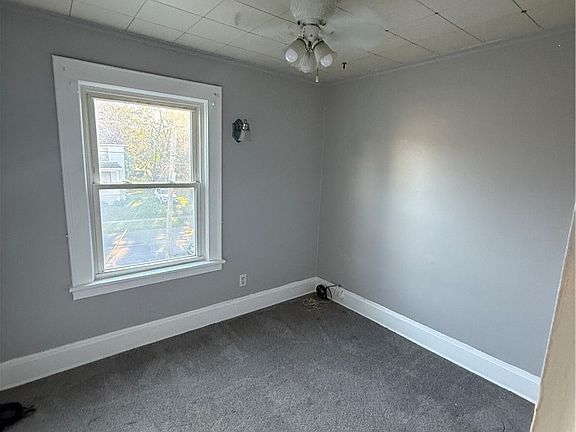 5th image of 169 N Fulton St