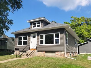 926 Webster St, Iowa City, IA 52240