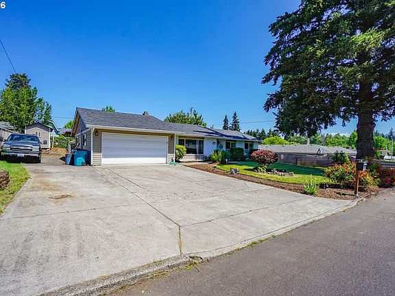2nd image of 8914 NE 59th St