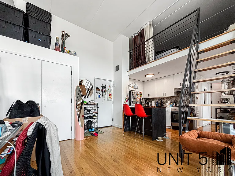 342 Eldert St #401 — Photo 3