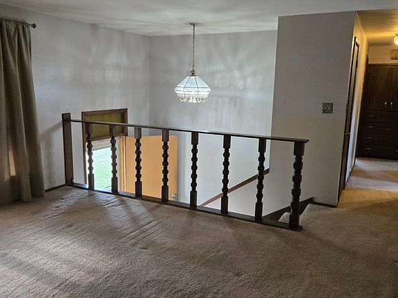 5th image of 1330 N Calhoun Ave