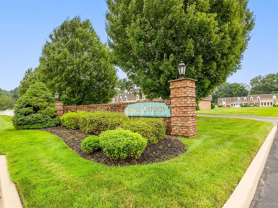 101 Sylvan Ave #65