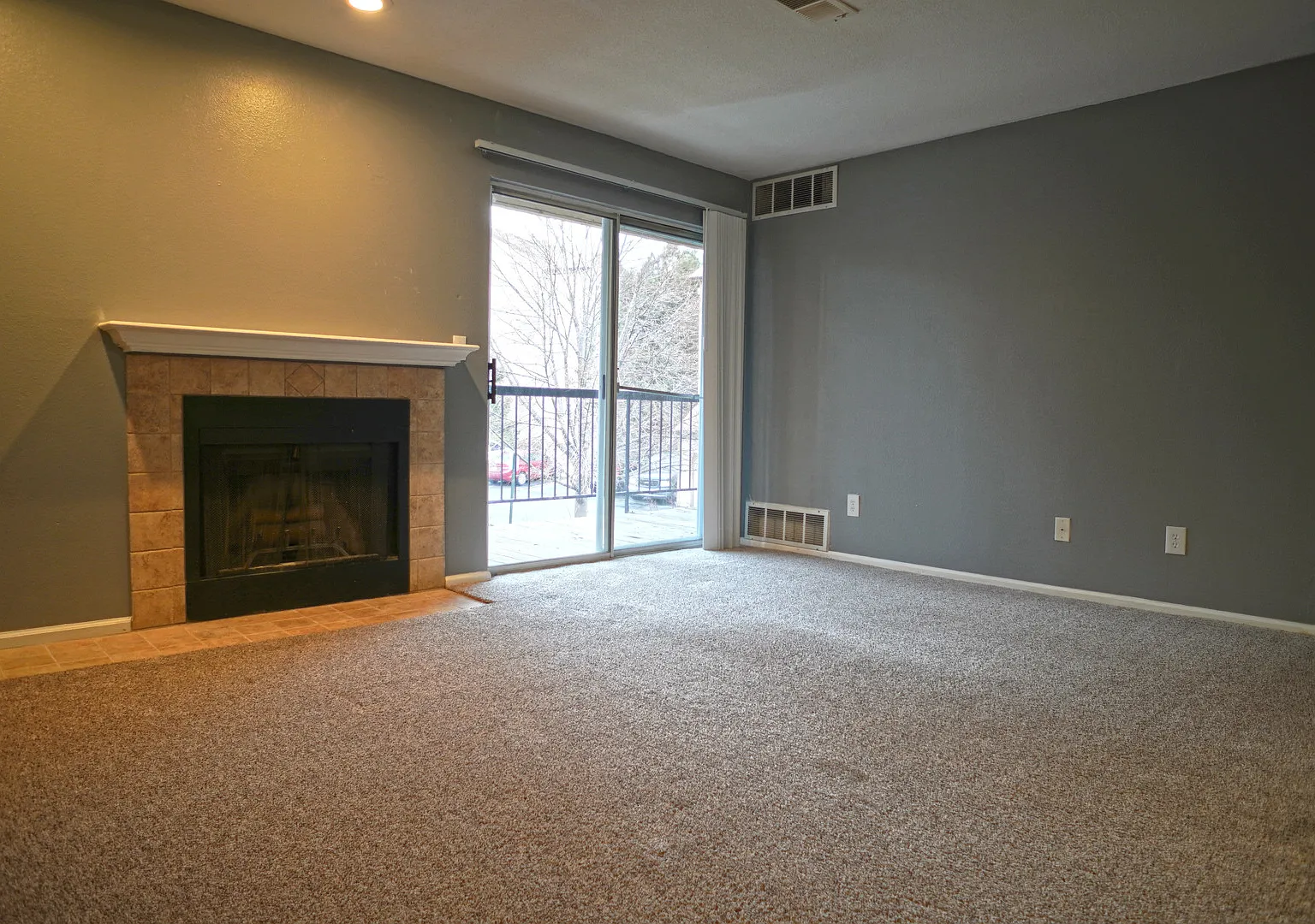 Wonderful 2 bed / 1 bath in Denver — Photo 3