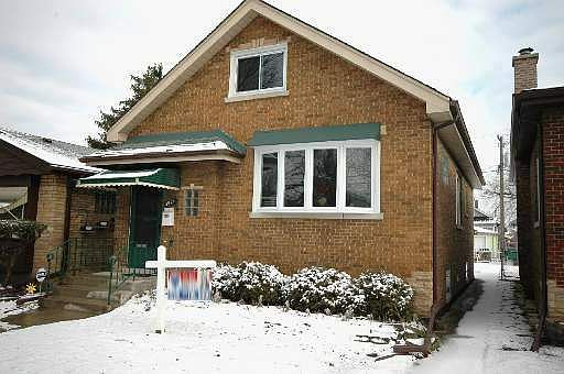 1st image of 3525 S Cuyler Ave