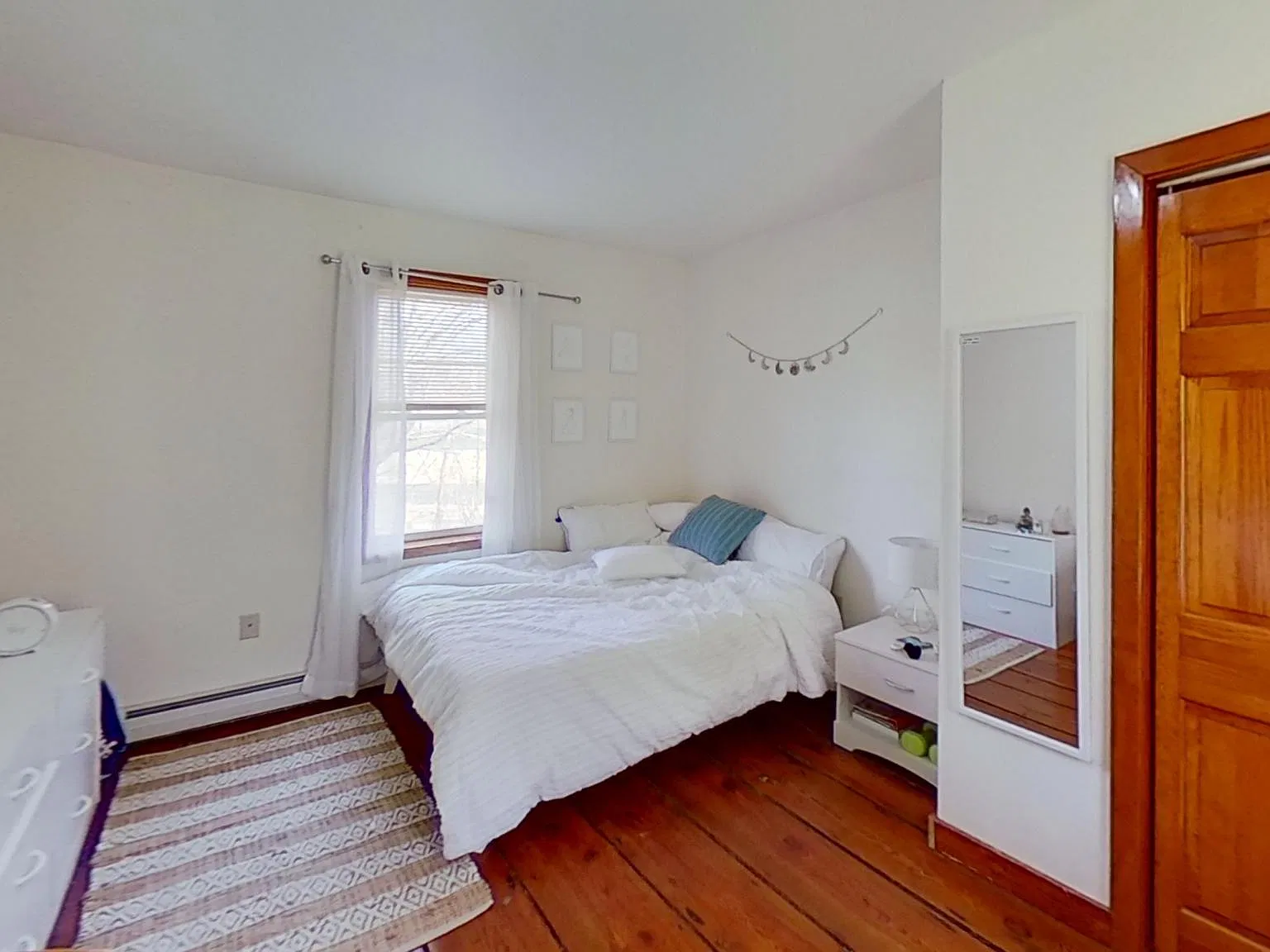 3 bed, $2,755 — Photo 3
