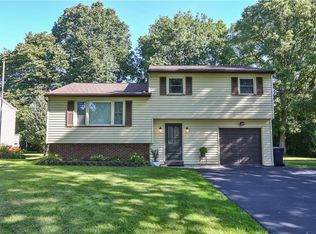 24 Lori Ln, Rochester, NY 14624