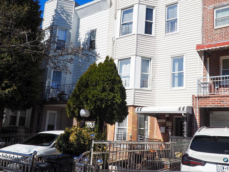 2nd image of 8666 17th Ave